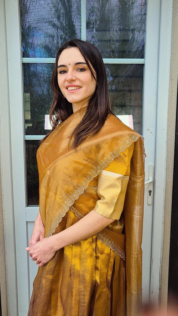 Covertable Long Silk Gown into Lehenga Combo pack Hip Belt with Artifical Jasmin flower + Bindi Pack