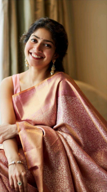 Sai Pallavi Celebrity-Inspired Banarasi Soft Silk Saree