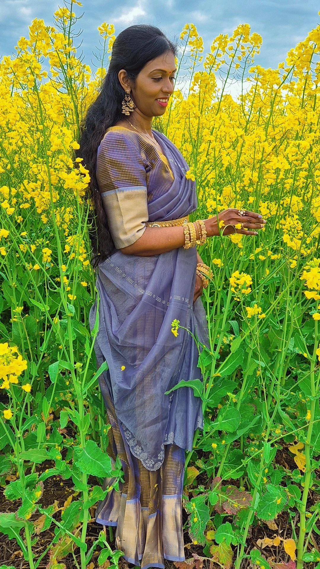Covertable Long Silk Gown into Lehenga Combo pack Hip Belt with Artifical Jasmin flower + Bindi Pack