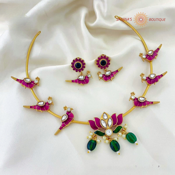 Kundan jewel set with Lotus and Parrot motif